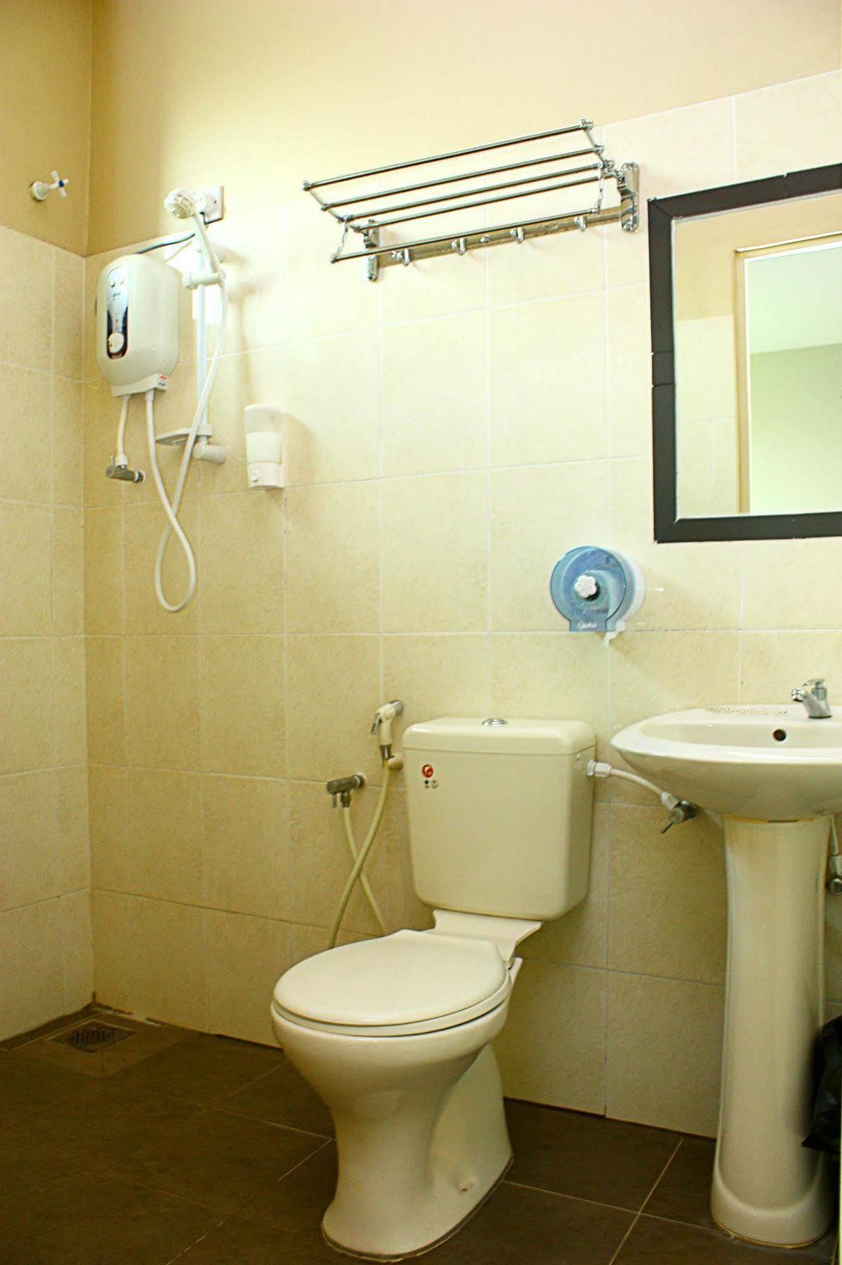Potato Hotel Tajping Kültér fotó